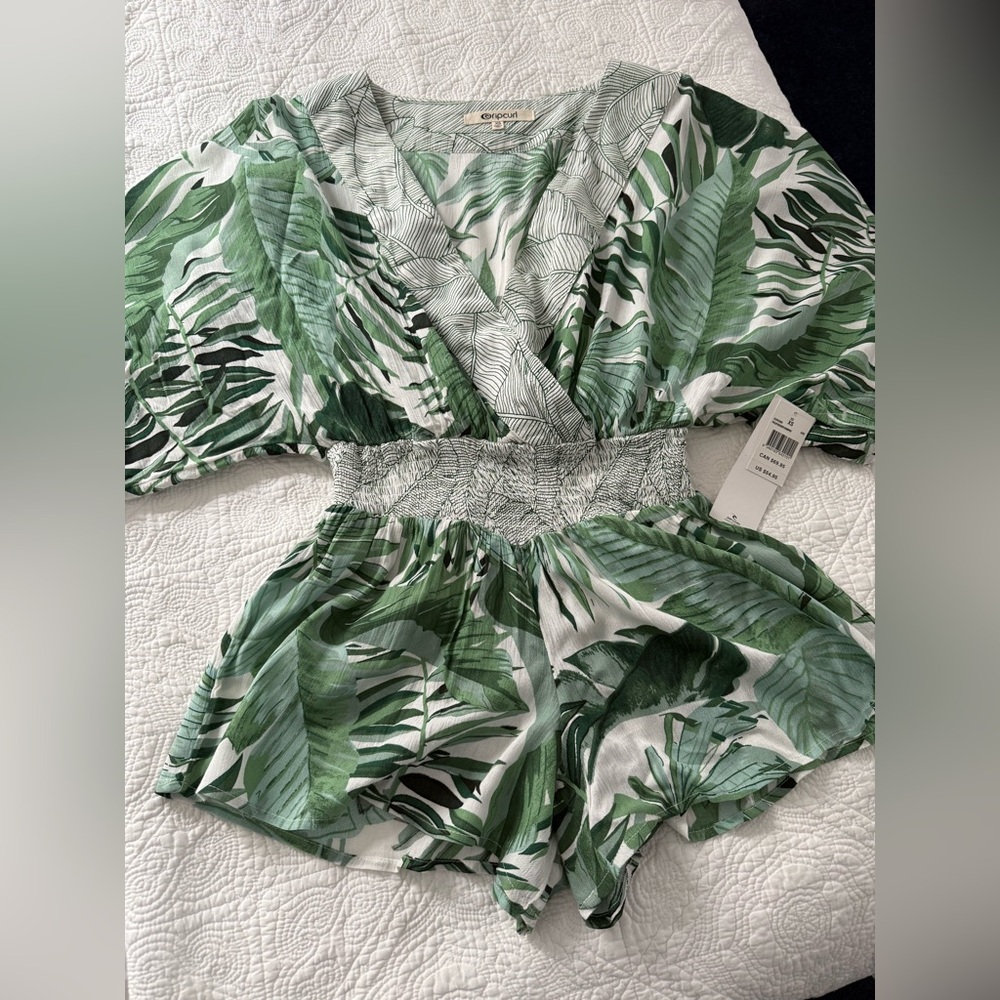 NWT Palm Leaf Ripcurl Romper